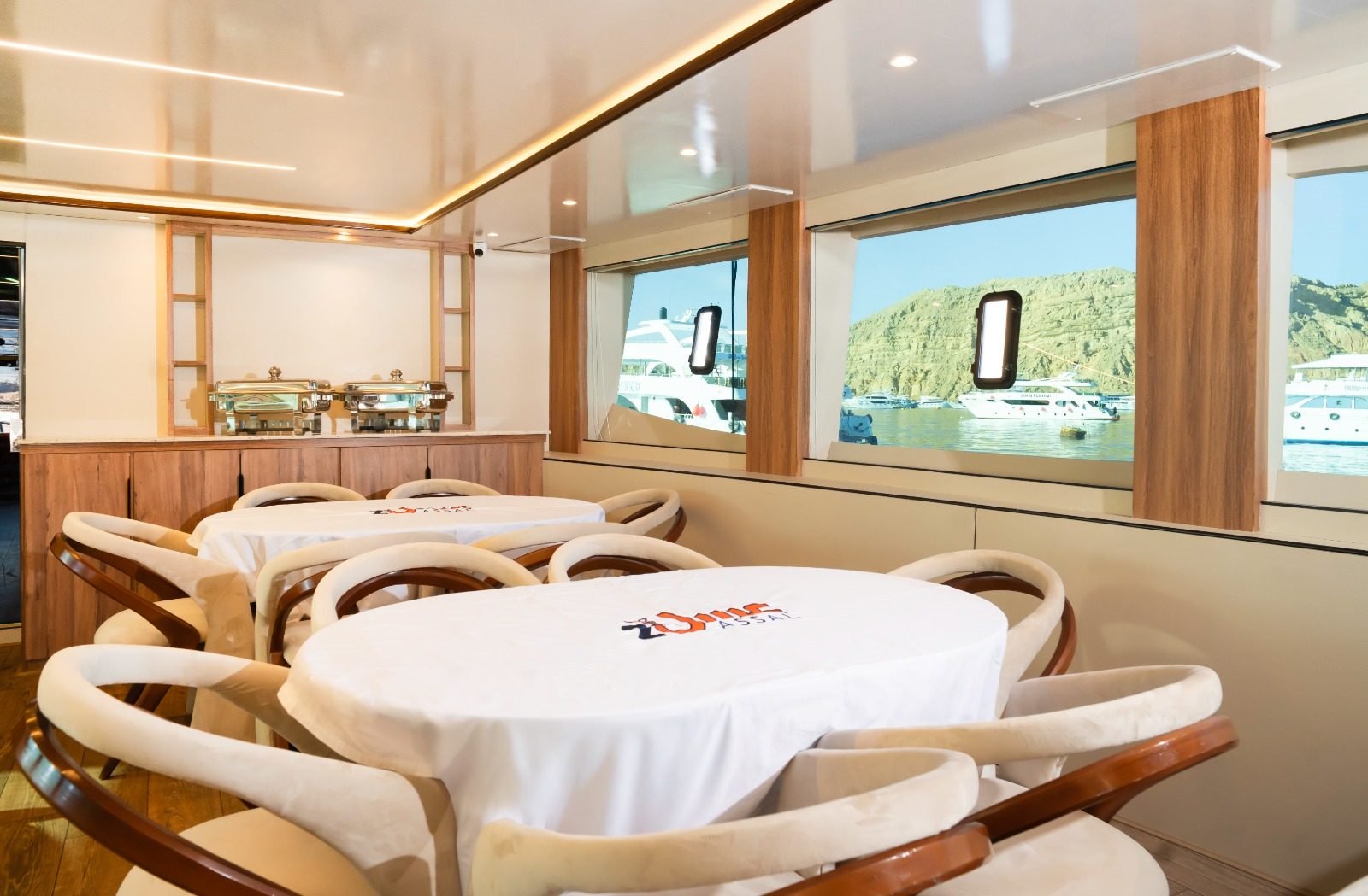 Dining saloon and buffet aboard Assal 2